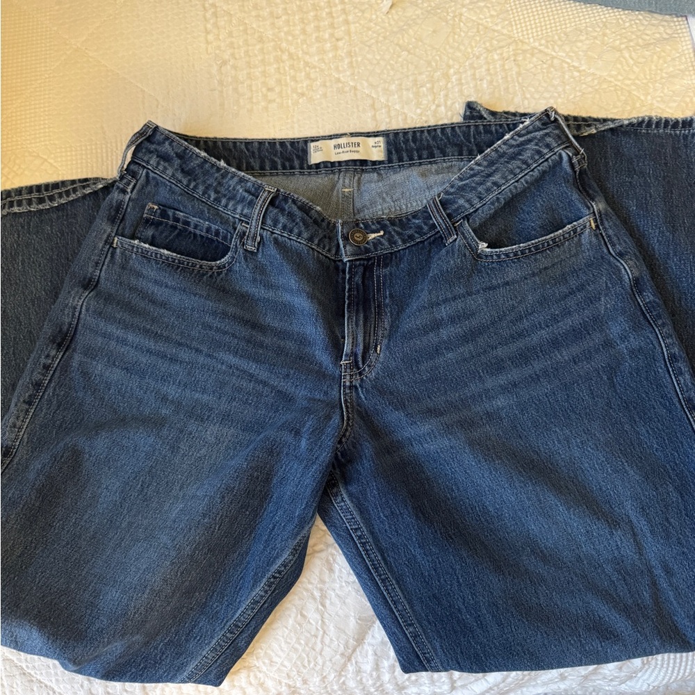 Hollister Womens Dark Blue Relaxed Jeans